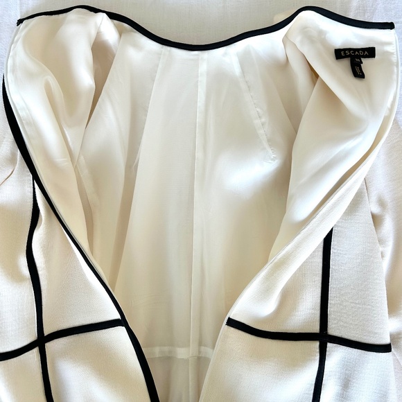 Immaculate ESCADA DRESS New without tags PRISTINE - 38 WINTER WHITE VIRGIN WOOL - Picture 9 of 16